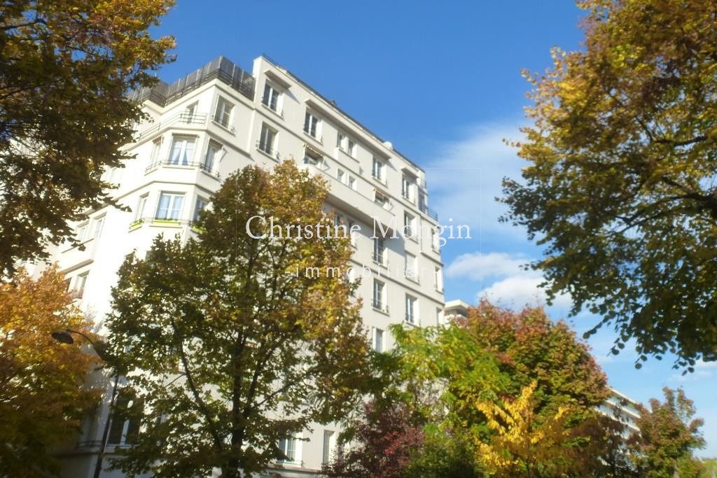vente Rue proche de l'ancien Château de Neuilly, dans