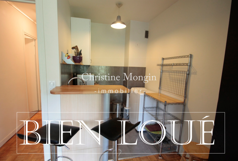 Studio meublé avec balcon avenue achille Peretti Neuilly
