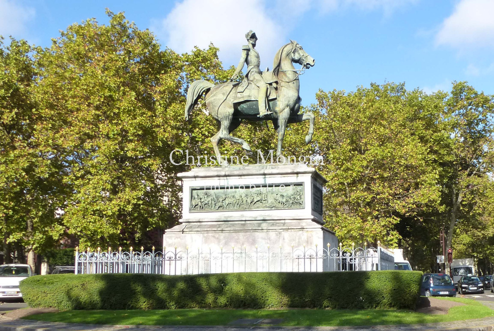 Place du Duc d'Orléans Neuilly
