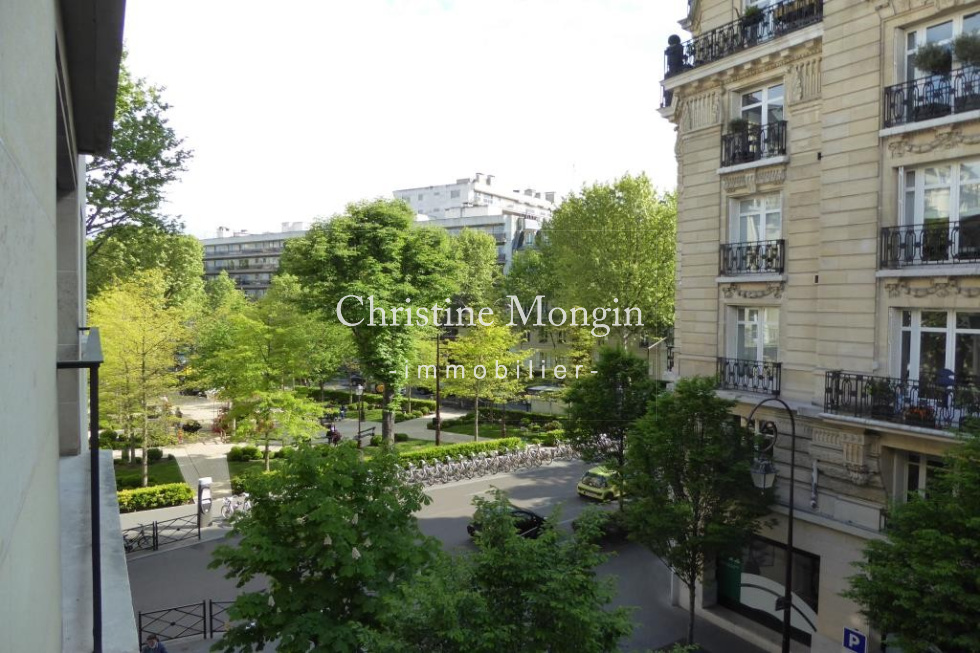Place Sainte Foy Neuilly