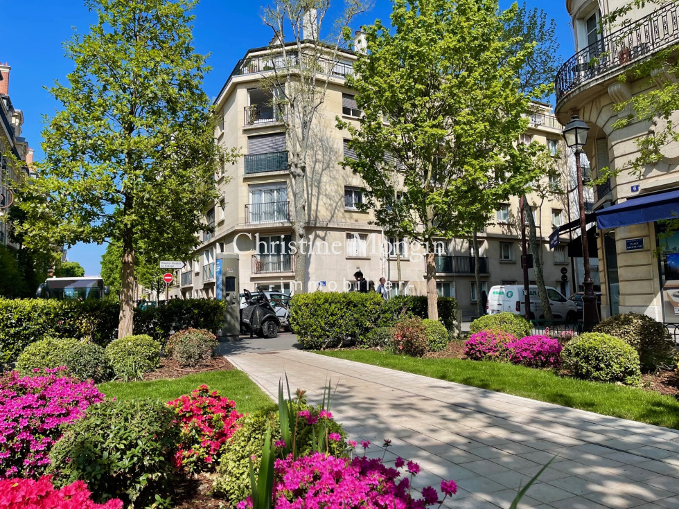 Place Sainte Foy Neuilly sur Seine